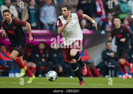 Munich, Allemagne. 8 mars 2020. FIRO: 08.03.2020, football, 1.Bundesliga, saison 2019/2020, FC Bayern Mssnchen - FC Augsburg 2: 0, Javi Martinez, FC Bayern Mssnchen, FCB, Bayern, Mssnchen, figure entière, utilisation dans le monde entier crédit: DPA/Alay Live News Banque D'Images