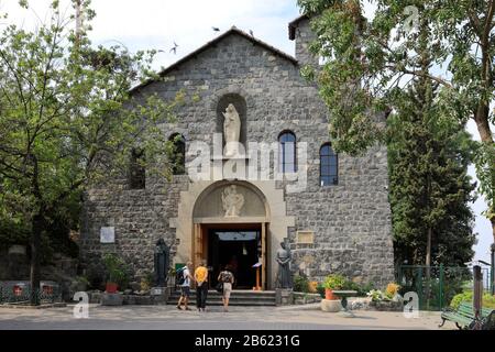 Chapelle De La Maternité De Marys, Cerro San Cristóbal, Santiago City, Chili. Banque D'Images