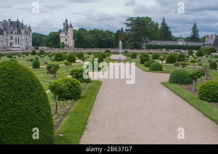 Le Château de Chenonceau est l'un des châteaux les plus photographiés et les plus visités de France pour son architecture, ses intérieurs, ses œuvres d'art et son jardin. Banque D'Images