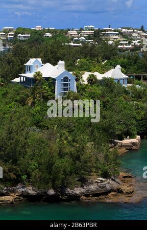 Maisons Dans La Baie De Pitt, Hamilton City, Pembroke Parish, Bermudes Banque D'Images