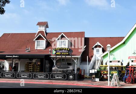 Long BEACH, CALIFORNIE - 06 MARS 2020 : le restaurant Charlie's de Louisiane à Shoreline Village propose un barbecue et une cuisine de style cajun. Banque D'Images