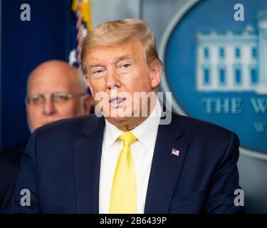 Washington, États-Unis. 9 mars 2020. Le président Donald Trump s’exprime à la Conférence de presse du Groupe de travail sur le coronavirus. Crédit: Sopa Images Limited/Alay Live News Banque D'Images