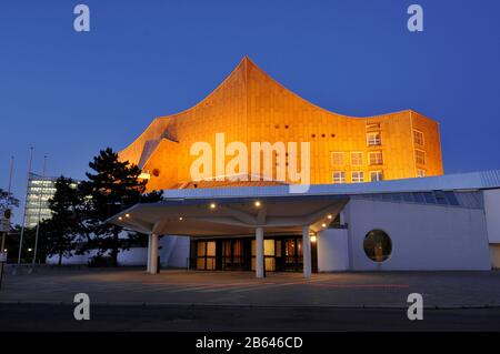 Philharmonie, Herbert-von-Karajan-Strasse, Tiergarten, Mitte, Berlin, Deutschland Banque D'Images