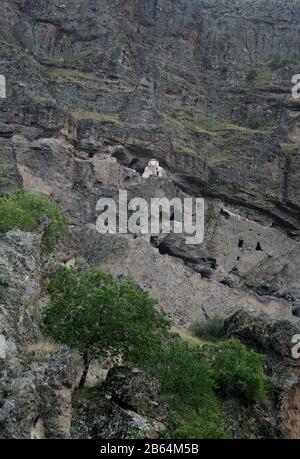 Vue sur Vanis Kvabebi (monnaie de la grotte), Erusheti Mountain, Géorgie Banque D'Images