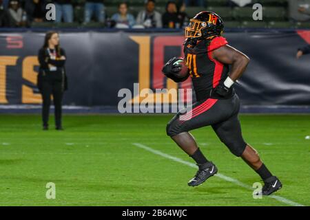 La Wildcats défensive attaquez Boogie Roberts (91) lance le ballon pour un Touchdown lors d'un match de football XFL contre les Tampa Bay Vipers, dimanche 8 mars 2020, à Carson, Californie, États-Unis. (Photo par IOS/Espa-Images) Banque D'Images