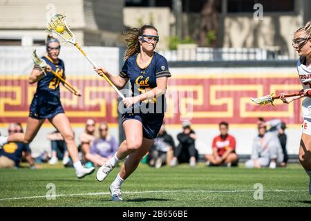 California Golden Bears attaquant Quinnlyn Mason (35) lors d'un match de crosse de la NCAA contre les femmes de Troy en Californie du Sud, dimanche 8 mars 2020, à Los Angeles, Californie, États-Unis. (Photo par IOS/Espa-Images) Banque D'Images