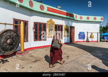 Pagode de Sandawshin Zwegabin, hPa an, Myanmar, Asie. Banque D'Images