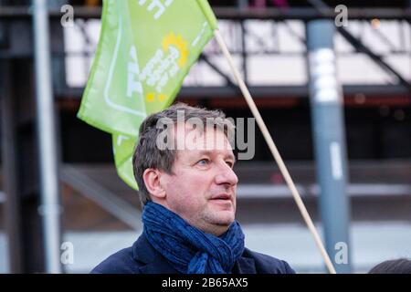 Le 07/03/2020, Lyon, Auvergne-Rhône-Alpes, France. Rencontre des écologistes avec le candidat mayoral Grégory Doucet, le candidat du metropol Banque D'Images