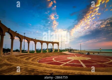 Matin en vue Fanateer Beach - Al Jubail, Arabie saoudite. Banque D'Images