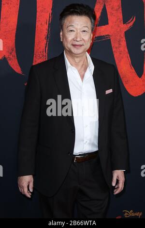 Hollywood, États-Unis. 9 mars 2020. Hollywood, LOS ANGELES, CALIFORNIE, États-Unis - 09 MARS : l'acteur Tzi Ma arrive au World Premiere De Disney's 'mulan', qui s'est tenu au El Capitan Theatre et au Dolby Theatre le 9 mars 2020 à Hollywood, Los Angeles, Californie, États-Unis. (Photo De Xavier Collin/Image Press Agency) Crédit: Image Press Agency/Alay Live News Banque D'Images