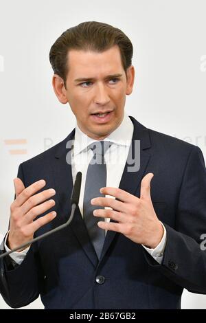 Vienne, Autriche. 10 mars 2020. Conférence de presse, autres mesures sur le virus corona à la Chancellerie fédérale de Vienne avec le chancelier fédéral Sebastian Kurz. Crédit: Franz Perc / Alay Live News Banque D'Images