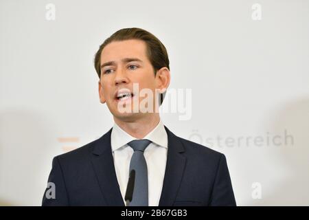 Vienne, Autriche. 10 mars 2020. Conférence de presse, autres mesures sur le virus corona à la Chancellerie fédérale de Vienne avec le chancelier fédéral Sebastian Kurz. Crédit: Franz Perc / Alay Live News Banque D'Images