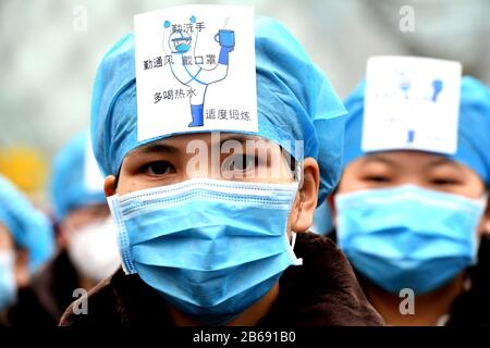 Le plus grand hôpital de module sur le terrain à Wuhan, l'hôpital de Jianghan, a officiellement fermé ses portes après le dernier congé de 34 patients à Wuhan, Hubei, Chine, le 9 mars 2020. (Photo par Top photo/Sipa USA) Banque D'Images