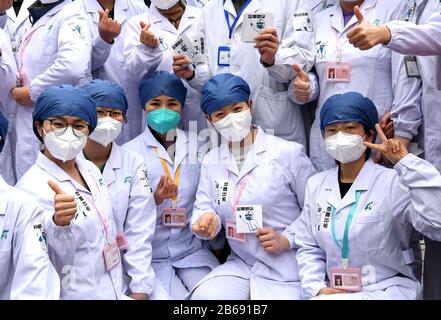 Le plus grand hôpital de module sur le terrain à Wuhan, l'hôpital de Jianghan, a officiellement fermé ses portes après le dernier congé de 34 patients à Wuhan, Hubei, Chine, le 9 mars 2020. (Photo par Top photo/Sipa USA) Banque D'Images