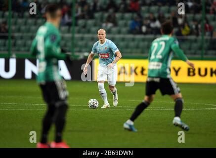 Varsovie, Pologne, 08 Mars 2020: Jeu De Football Polonais De La Top League Ekstraklasa Entre Legia Warszawa Et Piast Gliwice, Jakub Czerwinski (Piast Gliwice) Banque D'Images