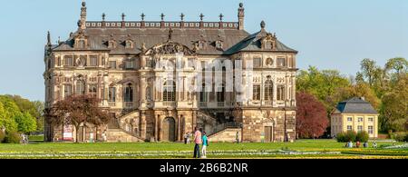 Le Sommerpalais est un élément central du Großer Garten (Grand jardin), un parc de style baroque à Dresde. Allemagne. Banque D'Images