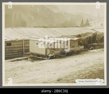 Fait partie de la Mission médicale de photo Henri de Rothschild au front italien 1916. Fabricant : photographe Henri de Rothschild (attribué à) Lieu de fabrication: Dolomites Daté: 1916 Caractéristiques physiques: Gélatine argent imprimé matériel: Papier technique: Gélatine argent imprimé dimensions: H 215 mm × W 275 mm Sujet: Guerre (+ forces terrestres) ambulance First World Où: Dolomite Banque D'Images