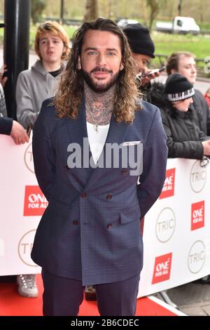 Pete Wicks assiste aux TRIC Awards 2020 à la Grosvenor House à Londres. Banque D'Images