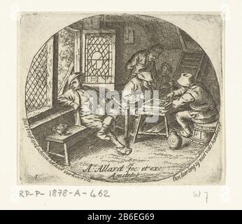 Intérieur paysan avec les joueurs de backgammon (backgammon) intérieur paysan avec une table deux hommes jouant le backgammon et buvant près de la fenêtre un homme dans un ovale. Avec inscription en Nederlands. Fabricant : printmaker Abraham Allard (propriété cotée) conçu par: Adriaen van Ostad (copie à) éditeur: Abraham Allard (propriété cotée) Lieu de fabrication: Amsterdam Date: 1786 - 1725 Caractéristiques physiques: Matériel de gravure: Technique du papier: Dimensions de gravure: Bord de la plaque: H 75 mm × W 88 mmToelickingkopie à Ostad (Bartsch 39) Sujet: Backgammon, Backgammon Banque D'Images