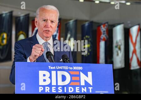 Joe Biden, candidat à la présidence démocratique des États-Unis et ancien vice-président des États-Unis d'Amérique, parle au National Convention Center de Philadelphie PA lors du vote primaire Banque D'Images
