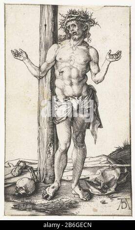 Christ comme l'Homme de Sorrows, avec des mains levées Christ debout à la croix (Où: Seule la barre verticale est visible), a levé ses mains, montrant la stigmatisation. A ses pieds, un crâne, des dés, un bâton avec une éponge, un paquet de bâtons et de tissu ou de manteau. Fabricant : printmaker Albrecht Dürer (propriété cotée) Lieu de fabrication: Nuremberg Date: 1498 - 1502 Caractéristiques physiques: Matériel automobile: Papier technique: Engrala ( procédé d'impression) Dimensions: Feuille: H 114 mm × W 69 mm Objet: Silhouette entière, assise ou debout de l'Homme de Sorrow Banque D'Images