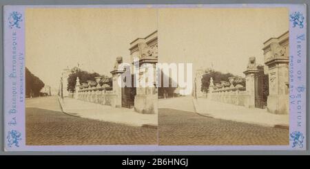 Hertogstraat le long du Parc Royal à Bruxelles Bruxelles Bruxelles, la rue Ducale (titre) la Belgique et vues historiques pittoresques de la Belgique (titre de la série) L'Hertogstraat le long du Parc Royal à Bruxelles Bruxelles Bruxelles, la rue Ducale (titre de l'objet) la Belgique pittoresque monumental / Vues de la Belgique (titre de la série objet) Type de bien: Stéréo photo Numéro de l'article: RP-F F12302 Inscriptions / marques: Number, verso, bloqué 'No 1970' Fabricant : photographe Jules Queval (propriété cotée) Lieu de fabrication: Bruxelles Date: 1866 - 1870 matériau: Carton papier: Albumen print dimen Banque D'Images