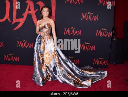 Hollywood, CA - MARS 09: Ming-Na Wen assiste à la première de Disney's 'mulan' au théâtre El Capitan le 09 mars 2020 à Hollywood, Californie. Banque D'Images