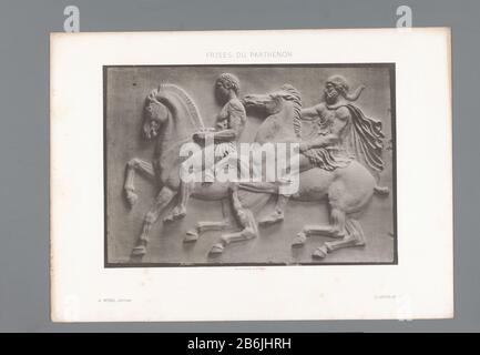 Partie de la frise du Parthénon à Athènes, montrant deux cavaliers Frères du Parthénon (objet titre de la série) Ce poste fait partie d'un dossier avec 22 empreintes et 3 tekstbladen. Fabricant : fabricant: Arosa G. et Cie (indiqué sur l'objet) drukker: Lemercier & Cie (indiqué par l'objet). Éditeur: A. Morel (indiqué sur l'objet) Lieu de fabrication: Paris Daté: CA. 1863 - caractéristiques en 1868 ou pour 1868 physique: Légère pression, procédé Tessie du Motay et Maréchal matériau: Technique du papier: Légère pression dimensions: Image: H 241 mm × W 349 mm Objet: Moulures  architecture équitation, Banque D'Images