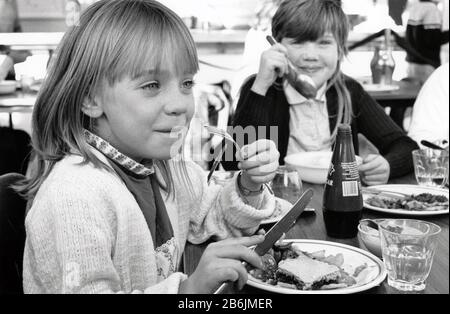 Midi Stanley Junior School, Nottingham Royaume-Uni 1986 Banque D'Images