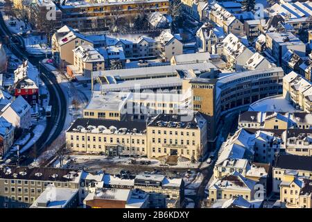 , centre ville de Velbert avec hôtel de ville en hiver, 28.12.2014, vue aérienne, Allemagne, Rhénanie-du-Nord-Westphalie, Velbert Banque D'Images