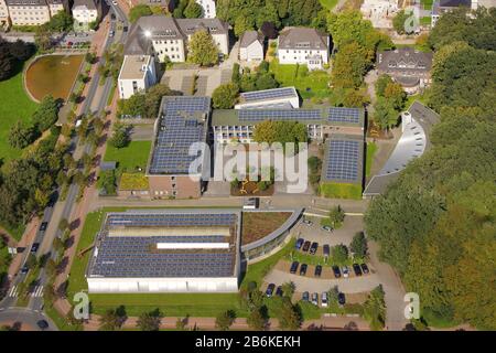 École de grammaire Riesener-Gymnasium à Gladbeck, vue aérienne, 10.09.2011, Allemagne, Rhénanie-du-Nord-Westphalie, région de la Ruhr, Gladbeck Banque D'Images