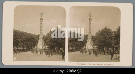 Fontaine du Palmier Sur La Place du Chatelet à Paris Paris: Place du Châtelet, et Fontaine (titre objet) Type de bien: Stéréo photo Numéro d'article: RP-F 00-8917 Inscriptions / marques: Inscription, recto, imprimé: 'NPG'nummer, recto, imprimé:' 166' Fabricant: Photographe: Neue photo Gesellschaft (propriété cotée) Lieu de fabrication: Dating et Châtelet: En ou après 1895 - vers 1905 matériau: Carton technique: Gélatine argent dimensions: Milieu secondaire: H 88 mm × W 179 mm Objet: Carré, lieu, cirque, etc. Colonne de fontaine ornementale, pilier  architecture où: Plac Banque D'Images