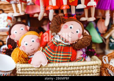 Poupées en chiffon jouets souvenirs faits main à la vente Banque D'Images