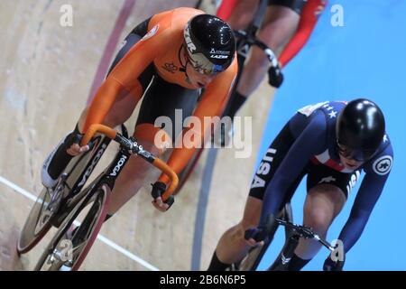 Kirsten Wild de Nederlandt et Jennifer Valente des USA Women's points Race au cours des Championnats du monde de cyclisme sur piste de 2020 de l'UCI Présenté par Tissot le mars, 01 2020 au Velodrome de Berlin, Allemagne - photo Laurent Lairys / DPPI Banque D'Images