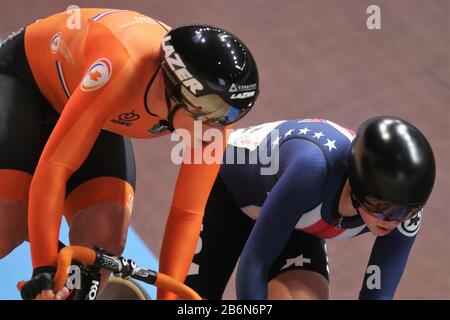 Kirsten Wild de Nederlandt et Jennifer Valente des USA Women's points Race au cours des Championnats du monde de cyclisme sur piste de 2020 de l'UCI Présenté par Tissot le mars, 01 2020 au Velodrome de Berlin, Allemagne - photo Laurent Lairys / DPPI Banque D'Images