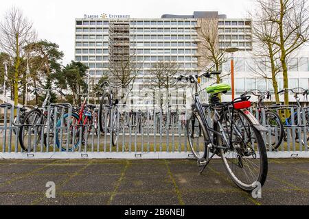 Tilburg, Pays-Bas. 11 mars 2020. Tilburg, ville Vide de Tilburg en raison du virus Corona, 11-03-2020. L'Université de Tilburg est presque vide en raison du virus corona. Les conférences sont, dans la mesure du possible, données par direct. Crédit: Pro Shots/Alay Live News Banque D'Images