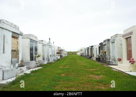 Ancien cimetière dans le sud de la Louisiane. Banque D'Images