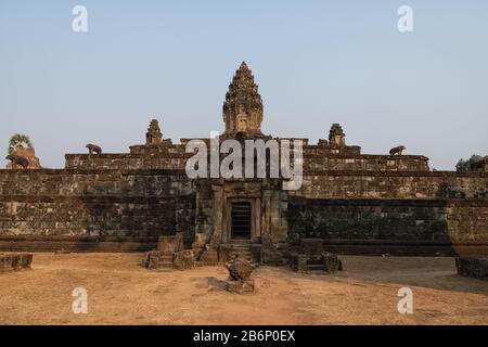 Temple Wat Bakong Au Cambodge Près D'Angkor Wat Banque D'Images