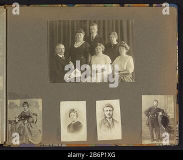 Gezelschappen portretten Album feuille comprenant des photos d'une fête avec votre famille pendant une occasion festive et un studio portrait d'un couple. Aussi un record de deux dans une voiture à Scheveningen. Partie de l'album photo d'une famille néerlandaise inconnue avec des connexions au Suriname et aux Antilles néerlandaises de l'est (1) . Fabricant : Photographe: Fabrication anonyme: Pays-Bas Date: CA. 1900 - ca. 1925 matériau: Papier carton technique: Gélatine argent pression / lumière du jour papier dimensions: Feuille d'album: H 235 mm b × 292 mm (jusqu'à la charnière) Sujet: Femme adulte mana Cult fête privée Banque D'Images