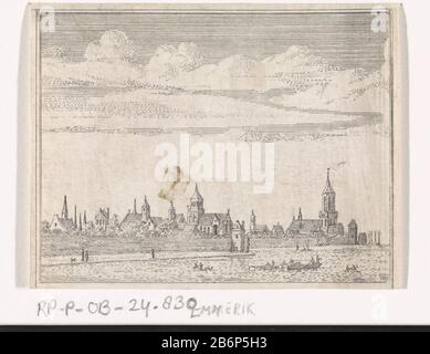 Gezicht op Emmerik vue de la ville Emmerich à Rijn. Fabricant : printmaker Abraham Seaman Lieu de fabrication: Middelburg Dating: 1730 Caractéristiques physiques: Gravure; matériau d'épreuvage: Technique du papier: Gravure Dimensions: Feuille: H 63 mm × W 81 mmToelichtingProefdruk à imprimer à Brown, Claas. Kleefsche et Zuid-Hollandsche Arkadia, ou histoire de deux voyages effectués dans et à propos de ces provinces. Amsterdam: Evert Visscher, 1730, après p. 42. Objet: Vue sur la ville en général; 'Veduta' Banque D'Images