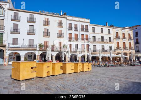 Caceres ville, Extremadura région, Espagne; Oct/09/2018; place principale de Caceres ville dans la région Extremadura, Espagne. Banque D'Images