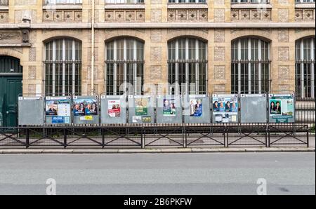 Conseils officiels pour les élections municipales françaises de 2020 à Paris Banque D'Images