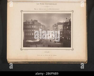 Gezicht op de rue Faidherbe met het treinstation te Lille, vue de la rue de la Gare (objet titel op) vue Faidherbe le train pour Lille lille vue de la rue de la Gare (objet titre) Type de bien: Photo-chanécanique imprimer page Numéro d'article: RP-F 2001-7-1219A-47 Inscriptions / marques : Inscription, recto, imprimé: 'Le Contemporain Nord / Revue Artistique & Archéologique' Fabricant : Photographe: Lemercier (photographe) (bâtiment classé) clichés: Mallart (propriété cotée) Date: CA. 1878 - ou 1882 matériau: Technique du papier: Woodburytypie Dimensions: Imprimer: H 151 mm × W 212 mmToelic Banque D'Images