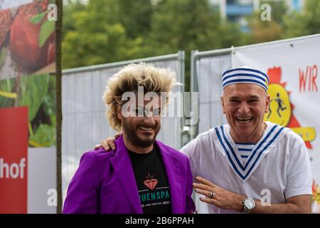 Kay Ray (Kai David) - Entertainer, Hambourg, Binnenalster, Alstervergnügen, 02.09.2016 Banque D'Images