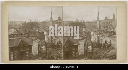Vue sur le Willemsbrug à Rotterdam, vue depuis la terrasse du café FritschyRotterdam face au Willemsbrug (depuis la terrasse du café Fritschy) (titre objet) Type de bien: Stéréo photo Numéro d'article: RP-F F12124 Fabricant : photographe: Fabrication anonyme: Rotterdam Date: 1890 - 1900 matériel: Carton technique: Daglichtdiumverildrilverruk Dimensions: Milieu secondaire: H 88 mm × W 178 mm Objet: Pont où pont Willem Banque D'Images