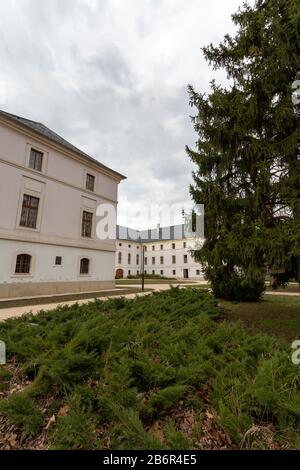 Le château baroque de Batthyany dans la ville de Bicske, en Hongrie Banque D'Images