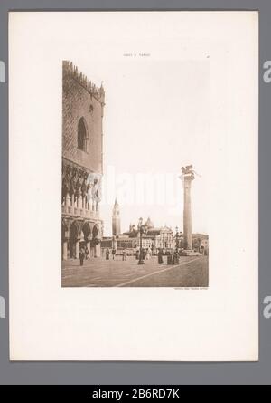 Vue de la Piazza San Marco à Venise au milieu de la colonne de San MarcoCalli e canali (titre de la série) Type de bien: Photo-mécanique imprimer page Numéro d'article: RP-F 2001-7-733-24 Inscriptions / marques : inscription, recto, imprimé: 'X' Fabricant : créateur: Éditeur anonyme Ferdinand Ongania (propriété) Lieu de fabrication: Créateur: San Marco Éditeur: Venise Date: C. tàn - ou pour 1898 matériau: Papier technique: Photogravure dimensions: Imprimer: H 180 mm × W 125 mm Objet: Carré, lieu, cirque, etc. (+ ville (-scape) avec figures, étalage) colonne, pilier  architecture wune Banque D'Images