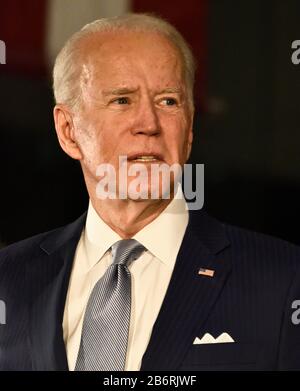 Philadelphie, PA, États-Unis - 10 MARS 2020: Joe Biden Prononce une allocution de nuit primaire au National Constitution Center. Banque D'Images