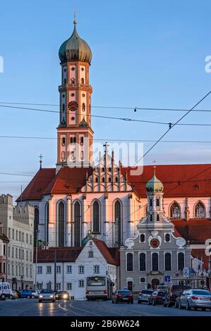 Klosterkirche ancien monastère bénédictin de Saint-Ulrich et d'Afra, ev. Ulrichskirche, Maximilianstrasse, Augsbourg, Swabia, Bavière, Allemagne Banque D'Images