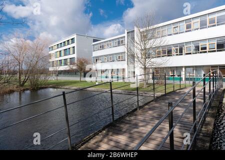 Potsdam, Allemagne. 11 mars 2020. L'Institut Fraunhofer pour la recherche Appliquée sur les polymères (IAP) à Potsdam-Golm. Crédit: Soeren Stache/dpa-Zentralbild/ZB/dpa/Alay Live News Banque D'Images